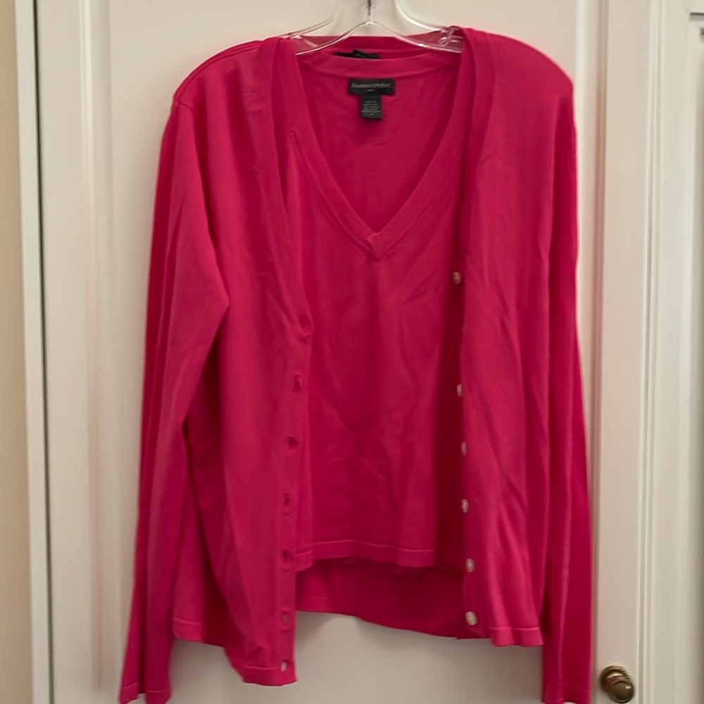 Banana Republic fine knit hot pink sweater set M/L
